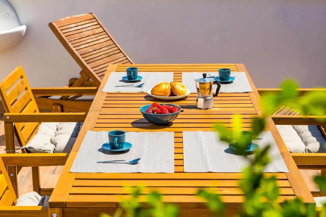 Apartment Viewsuvio Terrace At Historical Center By Napoliapartments